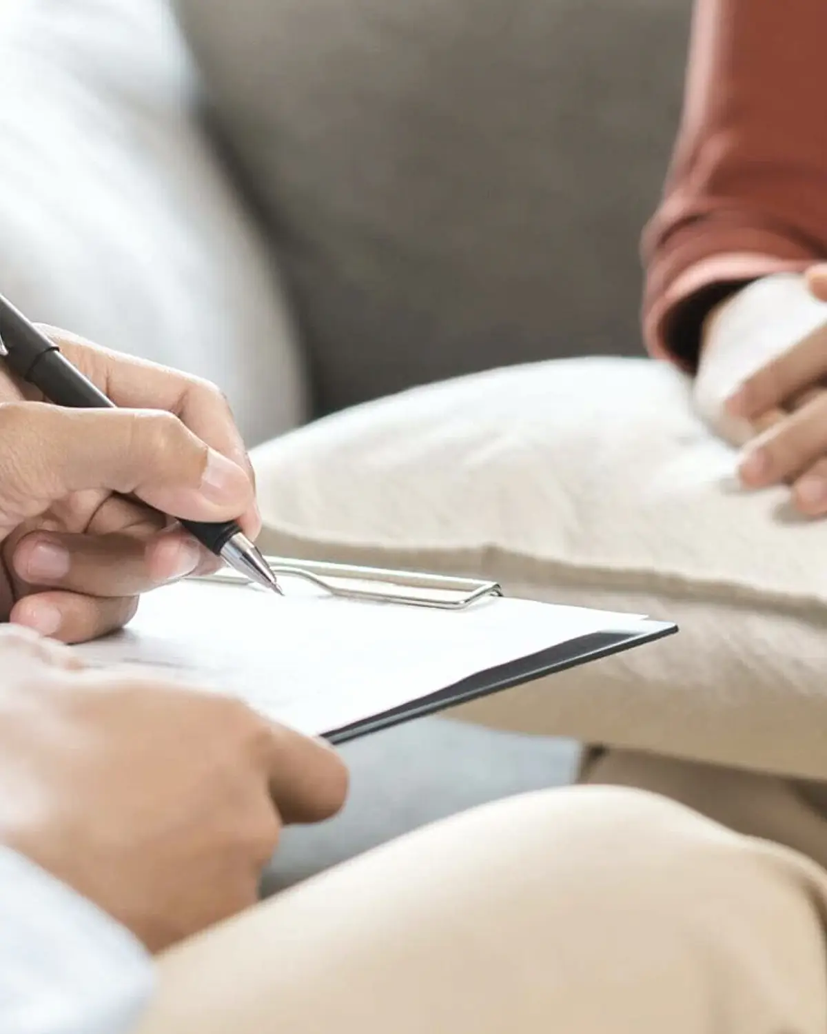 Supportive recovery scene illustrating the admissions process