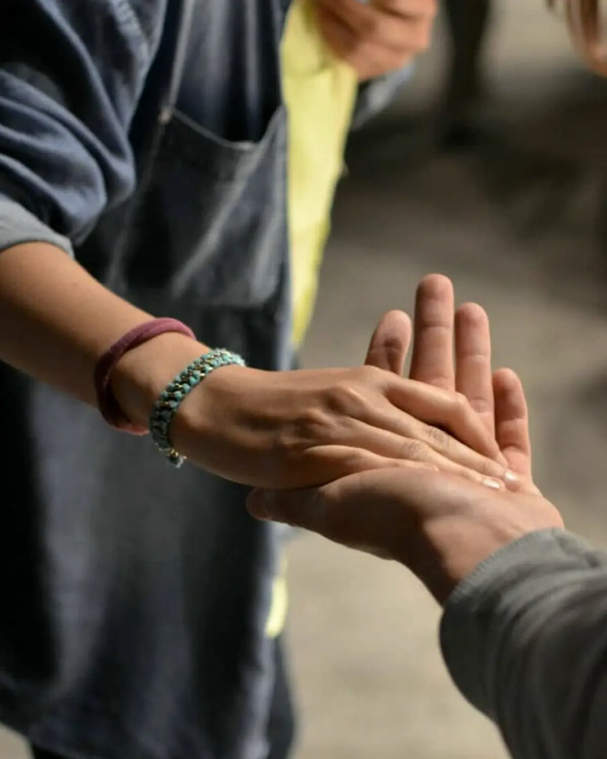 Supportive recovery scene illustrating mindfulness practice