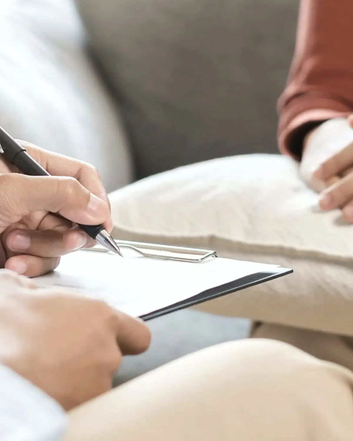 Questions for Comparing Outpatient Options | Choice Recovery Path Supportive recovery talk representing questions for comparing outpatient options questions from Artesia, NM before travel to Albuquerque